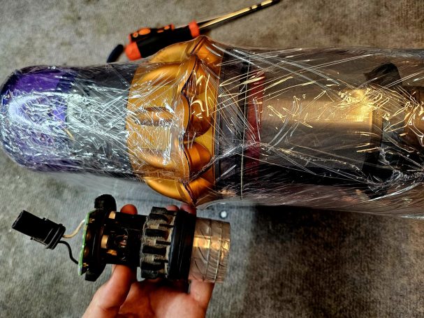 Cabíamos motor Dyson Cambio de motor Dyson desde Dyflusat