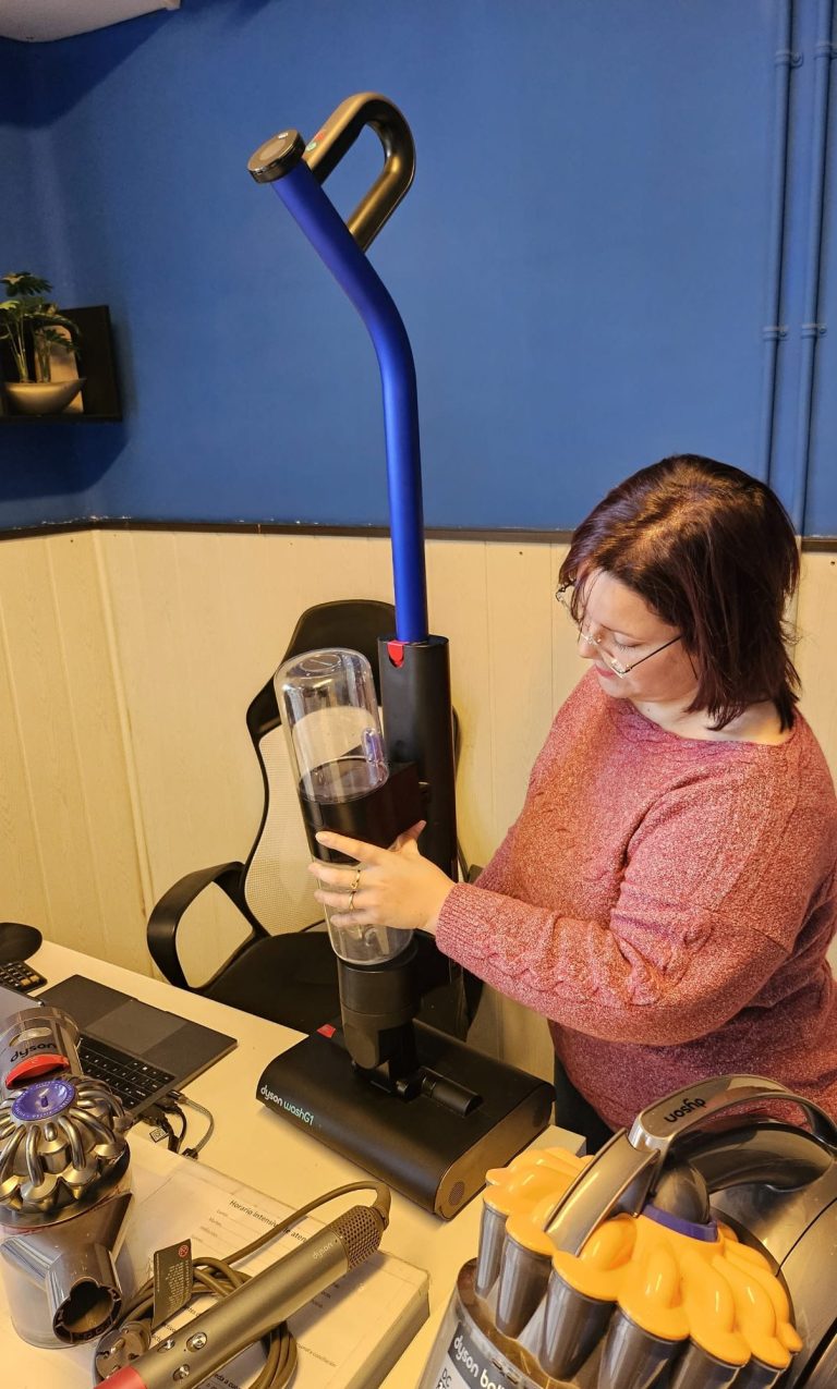 reparaciones de averías Dyson en Dyflusat